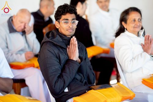 ภาพ No.231623:โครงการบรรพชาอุปสมบทหมู่ครั้งที่ 2 ณ วัดพระธรรมกายโจฮันเนสเบิร์ก ประเทศแอฟริกาใต้ วันอาทิตย์ 29 มิถุนายน พ.ศ. 2568