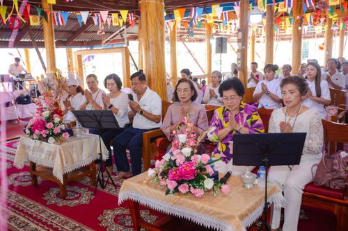 ภาพ No.173184:พิธีทอดกฐิน วัดช้างใหญ่ จ.พระนครศรีอยุธยา ในโครงการกฐินสามัคคีทั่วไทย 30,000 วัด บูชาธรรม 80 ปี หลวงพ่อธัมมชโย โดยคณะศิษยานุศิษย์วัดพระธรรมกาย วันที่ 2 พฤศจิกายน พ.ศ. 2567