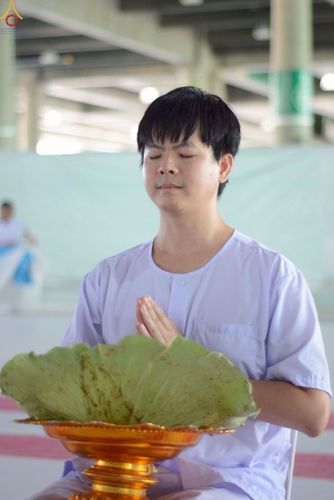 ภาพ No.248575:วันที่ 28 กันยายน พ.ศ. 2568 พิธีตัดปอยผม และปลงผม โครงการอุปสมบทบูชาธรรม 141 ปี พระมงคลเทพมุนี ณ วิหารคด วัดพระธรรมกาย