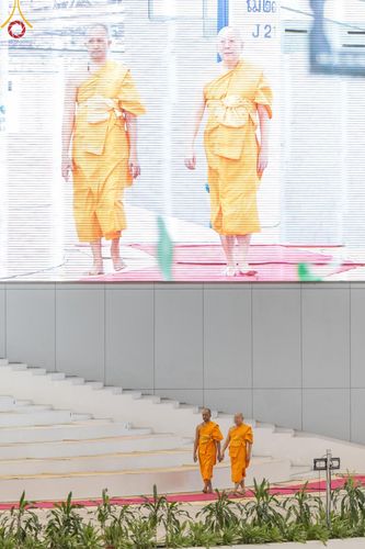 ภาพ No.148905:พิธีปฎิบัติธรรมและ พิธีจุดเทียนใจ ไฟนิรันดร์ อนันตชัย วันอาทิตย์ที่ 11 สิงหาคม พ.ศ. 2567 วัดพระธรรมกาย จ.ปทุมธานี