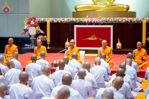 ภาพ No.277703:วันเสาร์ที่ 6 ธันวาคม พ.ศ. 2568 พิธีบรรพชาอุปสมบทและพิธีถวายบาตร โครงการอุปสมบทบูชาธรรมมหาปูชนียาจารย์ ประจำปี พ.ศ.2568 โครงการบวชพระนานาชาติ AEC และ WAB รุ่น CEO (นักบริหาร) รุ่นที่ 5 ณ มหาธรรมกายเจดีย์ วัดพระธรรมกาย