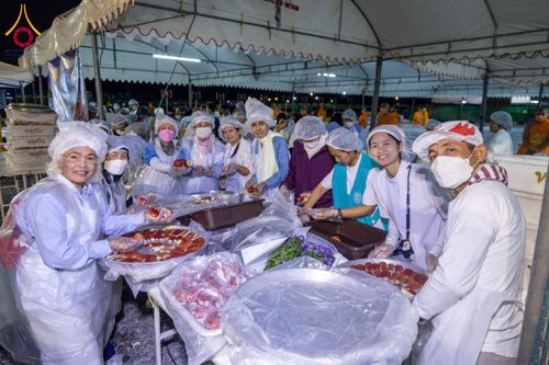 ภาพ No.118843:พิธีถวายภัตตาหารเป็นสังฆทาน แด่คณะพระธรรมยาตรา ปีที่ 12 วันที่ 26 มกราคม พ.ศ. 2567 ณ อนุสรณ์สถานบางปลา จ.นครปฐม