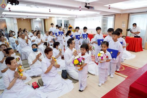 ภาพ No.233657:วันอาทิตย์ที่ 6 กรกฎาคม พ.ศ.2568 พิธีสมโภช 15 ปี วัดพระธรรมกายเกาลูน และพิธีมุทิตาสักการะเปรียญธรรม 9 ประโยค ณ วัดพระธรรมกายเกาลูน เขตปกครองพิเศษฮ่องกง สาธารณรัฐประชาชนจีน