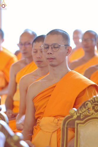 ภาพ No.249158:วันที่ 20 กันยายน พ.ศ. 2568 พิธีประดิษฐานรูปหล่อหลวงปู่วัดปากน้ำ ภาษีเจริญ ณ วิหารพระมงคลเทพมุนี (สด จนฺทสโร) ศูนย์ปฏิบัติธรรมภูเก็ต จ.ภูเก็ต