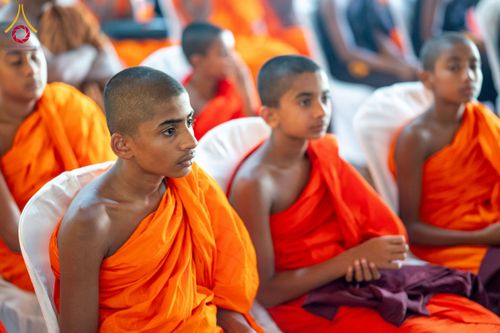 ภาพ No.225552:วันที่ 1 พฤษภาคม พ.ศ. 2568 พิธีเปิดโครงการ สยาม-ลังกา ธรรมยาตรา ฉลองเทศกาลวิสาขบูชาแห่งชาติ ศรีลังกา  และ บูชาธรรม 81 ปี หลวงพ่อธัมมชโย