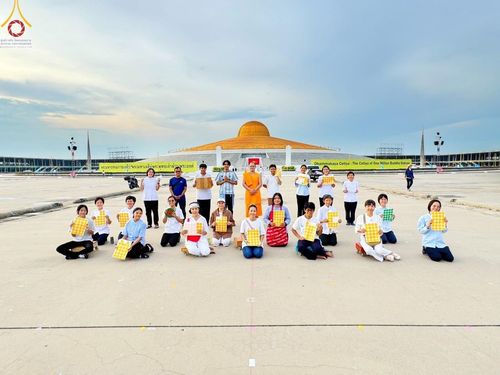 ภาพ No.138003:V.42 ก่อน กลาง เก็บ บุญวันวิสาขบูชา การเตรียมงาน การปฏิบัติงาน และการเก็บงาน ของเจ้าหน้าที่หน่วยงานต่างๆ วันวิสาขบูชา พุธที่ 22 พฤษภาคม พ.ศ. 2567