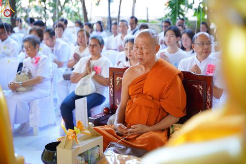 ภาพ No.186392:พิธีบรรจุพระบรมสารีริกธาตุ และพิธีพุทธาภิเษกองค์พระประธาน 150 องค์  ส่งประดิษฐาน ณ ดินแดนพุทธภูมิ อินเดีย-เนปาล ณ วัดประยูรธรรมาราม อ.ลำลูกกา จ.ปทุมธานี วันอาทิตย์ที่ 15 ธันวาคม พ.ศ. 2567