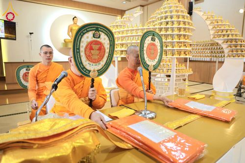 ภาพ No.213409:วันอาทิตย์ที่ 16 มีนาคม พ.ศ. 2568 พิธีบุพเปตพลี, ถวายภัตตาหาร, ปล่อยปลา วัดพระธรรมกายคานากาว่า ประเทศญี่ปุ่น