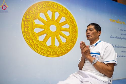 ภาพ No.105189:พิธีฉลองชัยสวดมนต์บทธรรมจักร 6,000,000,000 จบ และสวดมนต์ข้ามปี ณ มหารัตนวิหารคด วัดพระธรรมกาย ในวันที่ 31 ธันวาคม พ.ศ. 2566