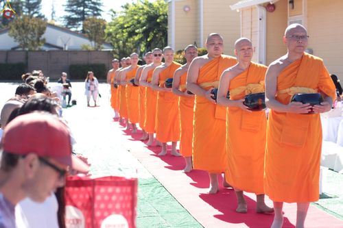 ภาพ No.255610:วันที่ 12 ตุลาคม พ.ศ. 2568 พิธีทอดกฐินสามัคคี  ณ วัดพระธรรมกายซิลิคอนวัลเลย์  สหรัฐอเมริกา 