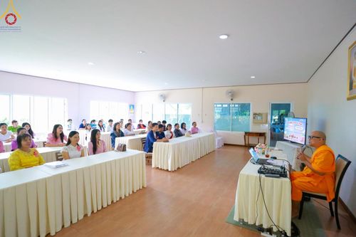 ภาพ No.185034:กิจกรรมวันรวมพลังเด็กดี V-Star ผู้นำฟื้นฟูศีลธรรมโลก จังหวัดระยอง ณ ศูนย์ปฏิบัติธรรมระยอง (บ้านช่องลม) ในวันเสาร์ที่ 14 ธันวาคม พ.ศ. 2567