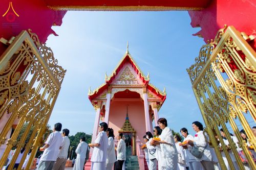 ภาพ No.204996:พิธีทอดผ้าป่าทำนุบำรุงศาสนสถาน ณ วัดบ่อทอง ตำบลคูขวาง อำเภอลาดหลุมแก้ว จังหวัดปทุมธานี ในโครงการธรรมยาตรา กตัญญูบูชา มหาปูชนียาจารย์ พระมงคลเทพมุนี(สด จนฺทสโร) พระผู้ปราบมาร อนุสรณ์สถาน 7 แห่ง ปีที่ 13 วันที่ 30 มกราคม พ.ศ. 2568 