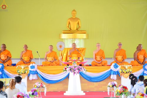 ภาพ No.94043:พิธีทอดกฐินสามัคคี เพื่อสร้างอาคารปฏิบัติธรรม พระมงคลเทพมุนี (สด จนฺทสโร) ณ ธุดงคสถานเขาย้อย ต.สระพัง อ. เขาย้อย จ.เพชรบุรี วันอาทิตย์ที่ 12 พฤศจิกายน พ.ศ. 2566