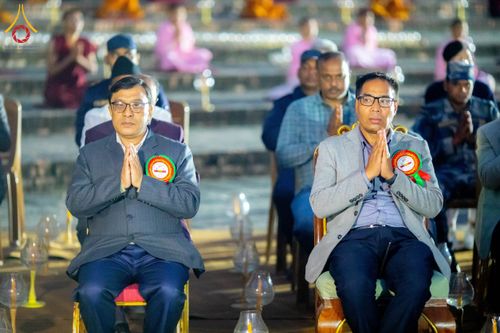 ภาพ No.210456:วันเสาร์ที่ 8 มีนาคม พ.ศ. 2568 พิธีจุดประทีป โครงการบรรพชาสามเณรชาวเนปาล 500 รูป ณ ชาตสถานอุทยานลุมพินีวัน ที่ประสูติขององค์สมเด็จพระสัมมาสัมพุทธเจ้า ลุมพินี ประเทศเนปาล