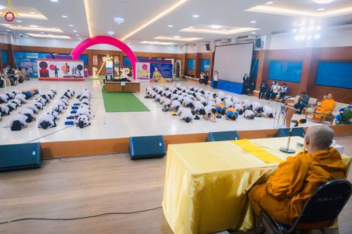 ภาพ No.106593:วันรวมพลังเด็กดี V-star ผู้นำฟื้นฟูศีลธรรมโลก จังหวัดสมุทรสาคร วันพฤหัสบดีที่ 28 ธันวาคม พ.ศ. 2566 ณ โรงเรียนสมุทรสาครวิทยาลัย อำเภอเมือง จังหวัดสมุทรสาคร