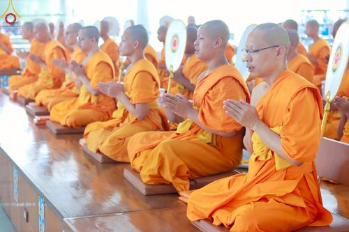 ภาพ No.213245:วันศุกร์ที่ 28 มีนาคม พ.ศ. 2568 (วันพระ แรม 15 ค่ำ เดือน 4) พิธีบุพเปตพลี ครั้งที่ 161 ร่วมอุทิศบุญแด่หมู่ญาติที่ล่วงลับไปแล้ว และสืบทอดอายุพระพุทธศาสนา ณ หอฉันคุณยายอาจารย์ฯ วัดพระธรรมกาย