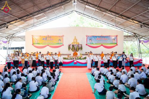 ภาพ No.183894:วันรวมพลังเด็กดี V-Star ผู้นำฟื้นฟูศีลธรรมโลก ครั้งที่ 17 ประจำปี 2567 จังหวัดราชบุรี ในวันที่ 26 พฤศจิกายน พ.ศ. 2567 ณ ศูนย์อบรมเยาวชนผาสุกวนิช อำเภอเมือง จังหวัดราชบุรี