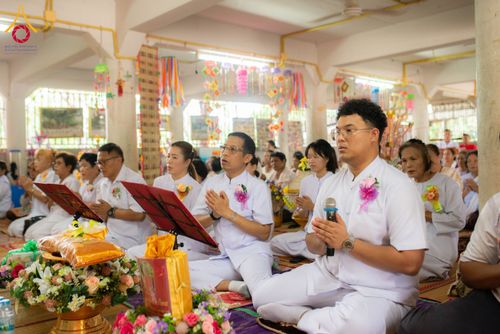 ภาพ No.177234:พิธีทอดกฐิน ณ วัดแถวอรัญญาวาส ต.หนองขาม อ.แก้งคร้อ จ.ชัยภูมิ ในโครงการทอดกฐินสามัคคีทั่วไทย 30,000 วัด บูชาธรรม 80 ปี หลวงพ่อธัมมชโย โดยคณะศิษยานุศิษย์วัดพระธรรมกาย วันที่ 30 ตุลาคม พ.ศ. 2567