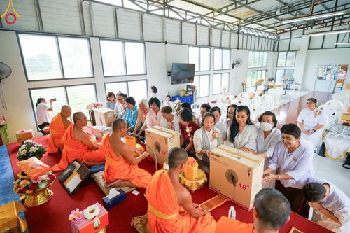 ภาพ No.141577:พิธีทอดผ้าป่าสร้างกุฏิที่พักสงฆ์ ศูนย์อบรมเยาวชน และปฏิบัติธรรมลำพูน วันศุกร์ที่ 14 มิถุนายน พ.ศ. 2567 ณ ศูนย์อบรมเยาวชนและปฏิบัติธรรมลำพูน อำเภอเมือง จังหวัดลำพูน