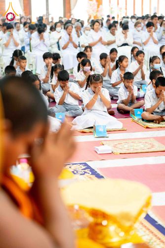 ภาพ No.304433:วันที่ 27 มกราคม พ.ศ. 2569 พิธีทอดผ้าป่าทำนุบำรุงศาสนสถาน ณ วัดบางไผ่นารถ ต.บางไทรป่า อ.บางเลน จ.นครปฐม ในโครงการธรรมยาตรา กตัญญูบูชา มหาปูชนียาจารย์ พระมงคลเทพมุนี(สด จนฺทสโร) พระผู้ปราบมาร อนุสรณ์สถาน 7 แห่ง ปีที่ 14