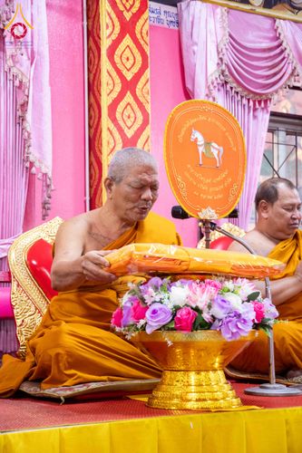 ภาพ No.303722:วันที่ 27 มกราคม พ.ศ. 2569 พิธีทอดผ้าป่าทำนุบำรุงศาสนสถาน ณ วัดตะเคียน อ.บางกรวย จ.นนทบุรี ในโครงการธรรมยาตรา กตัญญูบูชา มหาปูชนียาจารย์ พระมงคลเทพมุนี(สด จนฺทสโร) พระผู้ปราบมาร อนุสรณ์สถาน 7 แห่ง ปีที่ 14