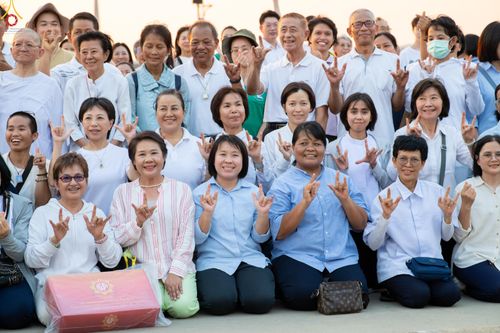 ภาพ No.322646:วันที่ 17 เมษายน พ.ศ.2569 การเรียงกล่องไทยธรรม เรียงน้ำดื่ม เรียงร่ม ณ ลานธรรมพระมหาธรรมกายเจดีย์ เพื่องานถวายมหาสังฆทาน 40,000 กว่าวัดทั่วประเทศ วันคุ้มครองโลก 22 เมษายน พ.ศ.2569 วัดพระธรรมกาย