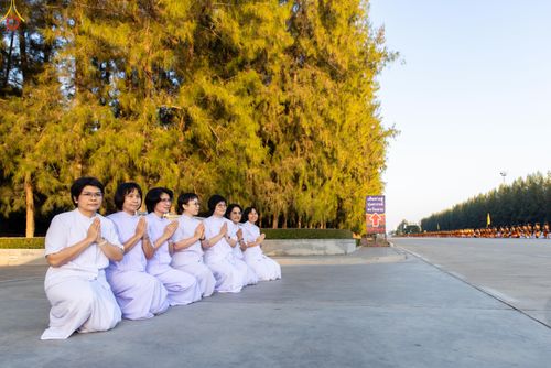 ภาพ No.287006:วันที่ 2 มกราคม พ.ศ.2569 พิธีต้อนรับพระธรรมยาตรา ครั้งที่ 1 (ภาพชุดที่ 2) ณ วัดพระธรรมกาย (วิหารหลวงปู่ - พระมหาธรรมกายเจดีย์)