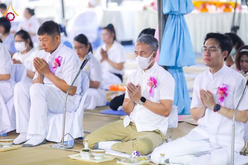 ภาพ No.299198:วันที่ 21 มกราคม พ.ศ. 2569 พิธีถวายภัตตาหารเป็นสังฆทาน แด่พระธรรมยาตรา ณ อนุสรณ์สถานบางปลา วัดบางปลา อำเภอบางเลน จังหวัดนครปฐม ในโครงการธรรมยาตรา กตัญญูบูชา มหาปูชนียาจารย์ พระมงคลเทพมุนี(สด จนฺทสโร) พระผู้ปราบมาร อนุสรณ์สถาน 7 แห่ง ปีที่ 14