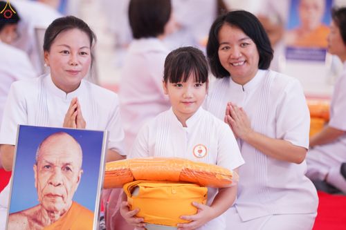 ภาพ No.338759:วันที่ 11 กรกฎาคม พศ.2569 พิธีบรรพชาอุปสมบท โครงการอุปสมบทหมู่ธรรมทายาทนานาชาติ  IDOP รุ่นที่ 21 (ภาษาจีน)  จากประเทศจีน มาเลเซีย สิงคโปร์ และไต้หวัน , โครงการบรรพชาสามเณรโรงเรียนนานาชาติ รุ่นที่ 15
