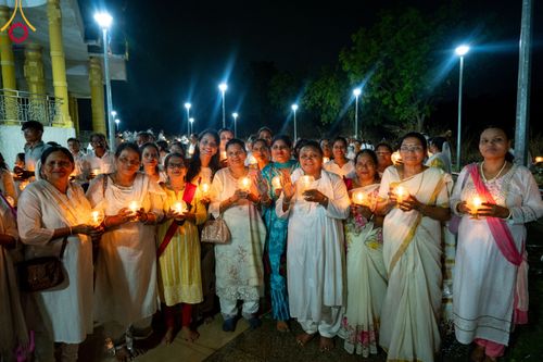 ภาพ No.331568:วันที่ 31 พฤษภาคม พ.ศ. 2569  สภาพุทธศาสนาแห่งอินเดีย (Indian Buddhist Council)  ร่วมกับมูลนิธรรมกาย จัดงานวิสาขบูชานานาชาติ  ณ วัดพุทธสันติวันธรรมชัย