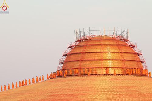 ภาพ No.194627:พิธีปฐมเริ่มสุวรรณรังสรรค์มหาธรรมกายเจดีย์ วันจันทร์ที่ 13 มกราคม พ.ศ. 2568 ณ มหาธรรมกายเจดีย์ วัดพระธรรมกาย จ.ปทุมธานี