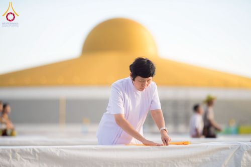 ภาพ No.217867:วันที่ 10-14 เมษายน พ.ศ. 2568 เจ้าหน้าที่อาสาสมัคร เตรียมงานวันคุ้มครองโลก ชุดที่ 2 วัดพระธรรมกาย จ.ปทุมธานี