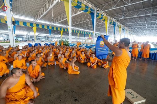 ภาพ No.60653:V.38 ทุ่มพลังเพื่อพ่อครบ 80 ปี ภาพการเตรียมงานของหน่วยงานต่างๆ เพื่อพิธีฉลองอายุวัฒนมงคล 80 ปี หลวงพ่อธัมมชโย และรับถวายมหาสังฆทาน 10,000 กว่าวัดทั่วประเทศ ในวันคุ้มครองโลก วันจันทร์ที่ 22 เมษายน พ.ศ. 2567