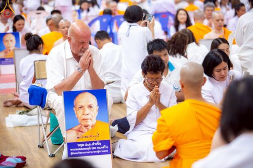 ภาพ No.217323:วันเสาร์ที่ 12 เมษายน พ.ศ. 2568 พิธีบรรพชา พิธีขอศีลและขอนิสสัย พิธีมอบบาตร ในโครงการอุปสมบทหมู่ บูชาธรรมหลวงพ่อธัมมชโย, โครงการธรรมทายาท ระดับอุดมศึกษา รุ่นที่ 52 ,  โครงการบวชพระนานาชาติ AEC & WAB CEO รุ่นที่ 4 ณ วัดพระธรรมกาย