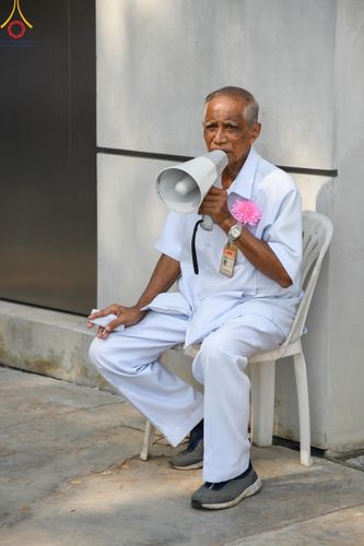 ภาพ No.107776:V.4 ทุ่มใจ การเตรียมงาน เก็บงาน การรับบุญของเจ้าหน้าที่หน่วยงานต่างๆ เพื่อโครงการธรรมยาตรา กตัญญูบูชามหาปูชนียาจารย์ พระมงคลเทพมุนี (สด จนฺทสโร) พระผู้ปราบมาร อนุสรณ์สถาน 7 แห่ง ปีที่ 12 ระหว่างวันที่ 2 - 31 มกราคม พ.ศ.2567