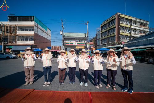 ภาพ No.105860:V.2 ทุ่มเท การเตรียมงาน เก็บงาน การรับบุญของเจ้าหน้าที่หน่วยงานต่างๆ เพื่อโครงการธรรมยาตรา กตัญญูบูชามหาปูชนียาจารย์ พระมงคลเทพมุนี (สด จนฺทสโร) พระผู้ปราบมาร อนุสรณ์สถาน 7 แห่ง ปีที่ 12 ระหว่างวันที่ 2 - 31 มกราคม พ.ศ.2567