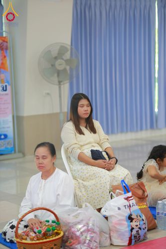 ภาพ No.321823:วันที่ 12 เมษายน พ.ศ.2569 ตักบาตรสงกรานต์ฉลองสามเณรใหม่  ณ ศูนย์ปฏิบัติธรรมระยอง(บ้านช่องลม)