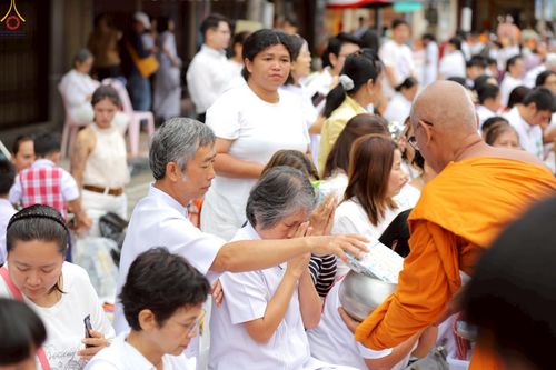 ภาพ No.245458:วันอาทิตย์ที่ 14 กันยายน พ.ศ. 2568 ตักบาตรพระ 555 รูป มหากุศล  น้อมถวายเป็นพุทธบูชา ณ หอนาฬิกาเบตง อ.เบตง จ.ยะลา