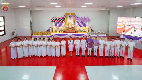 ภาพ No.227292:วันอังคารที่ 3 มิถุนายน พ.ศ. 2568 นายอำเภอคลองหลวง นำพสกนิกรรวมใจภักดิ์ สมเด็จพระนางเจ้าฯ พระบรมราชินี เนื่องในโอกาสวันเฉลิมพระชนมพรรษา ณ อาคารปลูกศรัทธา 2 วัดพระธรรมกาย อ.คลองหลวง จ.ปทุมธานี