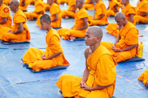 ภาพ No.131182:Photo Story ปฐมบรรพชาชาวพุทธมาร์มา Episode 4/5 วันที่ 13 กุมภาพันธ์พ.ศ. 2567 ณ วัดธัมจักร อรัญกุฏิ บังกลาเทศ