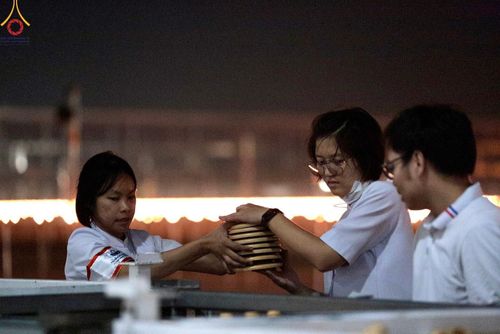 ภาพ No.125572:V.27 มาฆะ สาธุ  การรับบุญเตรียมงาน ปฎิบัติงาน เก็บงาน ของเจ้าหน้าที่หน่วยงานต่างๆ เพื่อวันมาฆบูชา วันเสาร์ที่ 24 กุมภาพันธ์  พ.ศ. 2567 ณ วัดพระธรรมกาย จ.ปทุมธานี