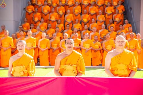 ภาพ No.248928:วันที่ 20 กันยายน พ.ศ. 2568 พิธีอัญเชิญรูปหล่อหลวงปู่วัดปากน้ำ ภาษีเจริญ จากวัดมงคลนิมิตร พระอารามหลวง เพื่อประดิษฐาน ณ วิหารพระมงคลเทพมุนี (สด จนฺทสโร)  ศูนย์ปฏิบัติธรรมภูเก็ต จ.ภูเก็ต