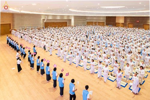 ภาพ No.344450:วันที่ 21-23 สิงหาคม พ.ศ. 2569 สัมมนารวมใจผู้นำบุญ บูชาธรรม 82 ปี หลวงพ่อธัมมชโย รุ่นที่ 1 กฐินสามัคคีทั่วไทย 30,000 วัด โครงการอุปสมบทบูชาธรรมมหาปูชนียาจารย์ 3,000 รูป  ณ ศูนย์ปฏิบัติธรรมเวิล์ดพีช วัลเล่ย์ จ.นครราชสีมา