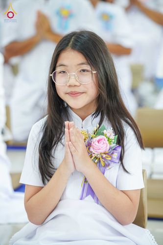 ภาพ No.346587:วันอาทิตย์ที่ 30 สิงหาคม พ.ศ.2569 พิธีทอดผ้าป่า สวดธรรมจักรกัปปวัตนสูตรกลั่นแผ่นดินโปรยรัตนชาติ  สถาปนาองค์พระเจดีย์เพื่อสร้างสันติภาพโลก  ณ ศูนย์ปฏิบัติธรรมพนมสารคาม (เพชรตะวัน) จังหวัดฉะเชิงเทรา