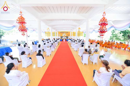 ภาพ No.313036:วันเสาร์ที่ 28 กุมภาพันธ์  พ.ศ. 2569 พิธีทอดผ้าป่าสามัคคีเพื่อสร้างอาคารที่พักสามเณร ณ ศูนย์ปฏิบัติธรรมสวนผึ้ง จ.ราชบุรี