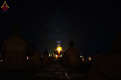 ภาพ No.307255:วันที่ 31 มกราคม พ.ศ. 2569  พิธีจุดประทีปธรรมถวายเป็นพุทธบูชา  และบูชาธรรมมหาปูชนียาจารย์ (ภาพชุดที่ 1) ณ วัดพระธรรมกาย ปทุมธานี ในโครงการธรรมยาตรา กตัญญูบูชา มหาปูชนียาจารย์ พระมงคลเทพมุนี(สด จนฺทสโร) พระผู้ปราบมาร อนุสรณ์สถาน 7 แห่ง ปีที่ 14