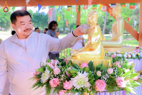 ภาพ No.321656:วันอาทิตย์ที่ 12 เมษายน พ.ศ.2569 กิจกรรมงานบุญวันสงกรานต์ (ตักบาตร ขอขมาพ่อแม่ สรงน้ำพระ รดน้ำขอพร) ณ วัดพระธรรมกายจอร์เจีย ประเทศสหรัฐอเมริกา