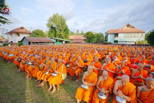 ภาพ No.346223:วันอาทิตย์ที่ 30 สิงหาคม พ.ศ. 2569 มหาสังฆทาน ปีที่ 22  ตักบาตรพระ 1,000 รูป  น้อมบูชาธรรมหลวงพ่อธัมมชโยเนื่องในวันธรรมชัย  ณ ศูนย์อบรมเยาวชนผาสุกวนิช จ.ราชบุรี
