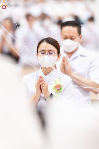 ภาพ No.84784:พิธีบรรจุพระบรมสารีริกธาตุภายในเกตุดอกบัวตูม องค์พระประธาน ณ ห้องแก้วสารพัดนึก 2 วัดพระธรรมกาย ในวันอาสาฬหบูชา อังคารที่ 1 สิงหาคม พ.ศ.2566