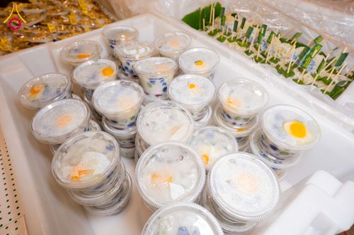 ภาพ No.303606:วันที่ 27 มกราคม พ.ศ. 2569 พิธีถวายภัตตาหารเป็นสังฆทาน แด่พระธรรมยาตรา ณ วัดพระธรรมกาย  จังหวัดปทุมธานี ในโครงการธรรมยาตรา กตัญญูบูชา มหาปูชนียาจารย์ พระมงคลเทพมุนี(สด จนฺทสโร) พระผู้ปราบมาร อนุสรณ์สถาน 7 แห่ง ปีที่ 14